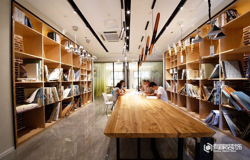 有家装饰自建仓储物流，抢食建材市场