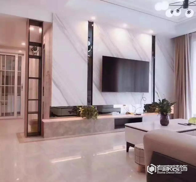 拉菲郡二期124㎡复式装修 简约风格却有迷人气质