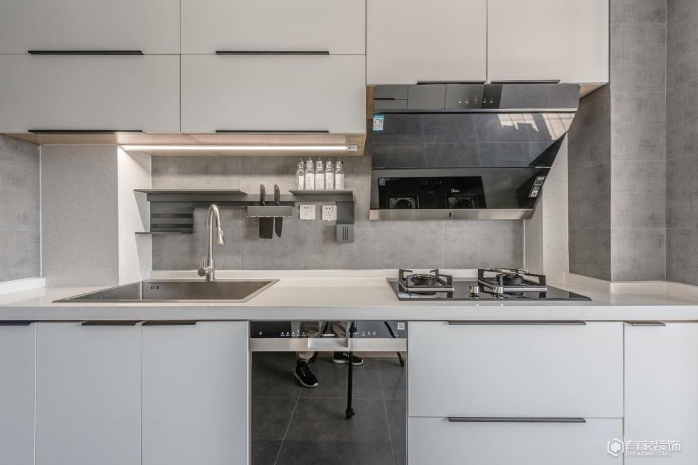 我家装修日记  95平米斑驳老房变温暖新居