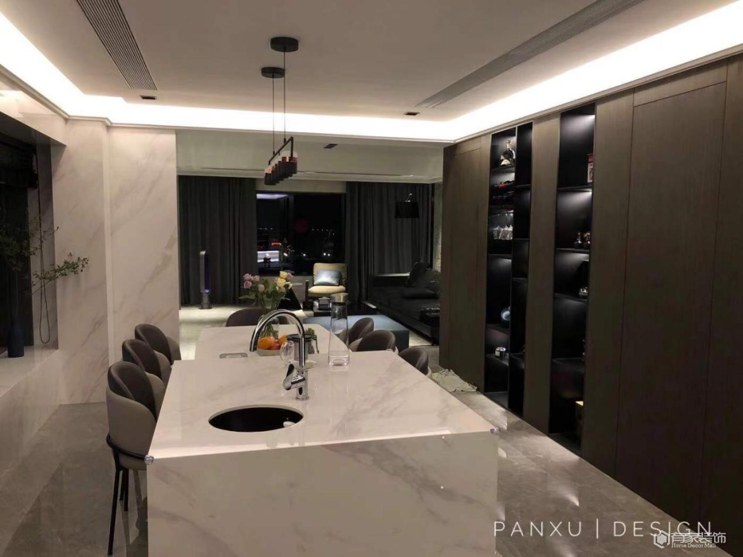 有家装饰案例新作 | 简约复式，谱写现代雅致