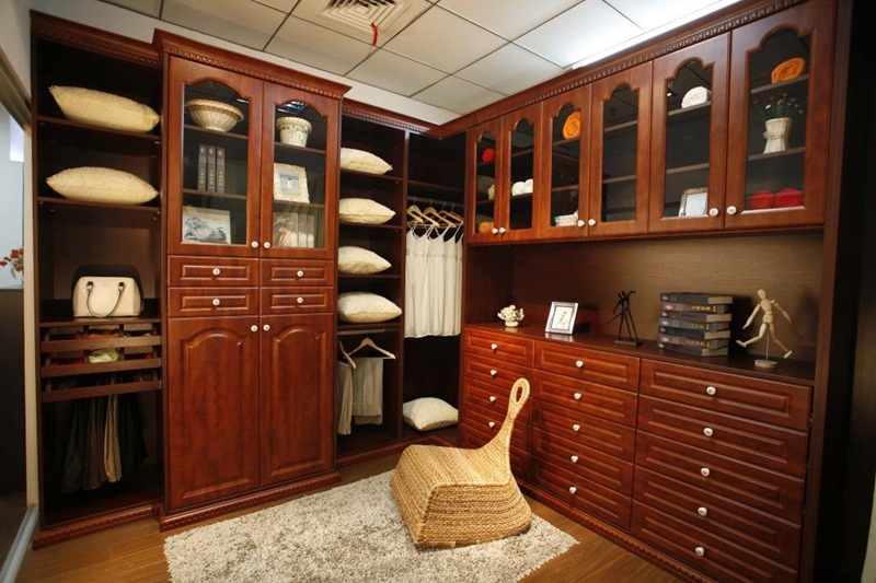 家庭装修中衣柜应该怎么放置