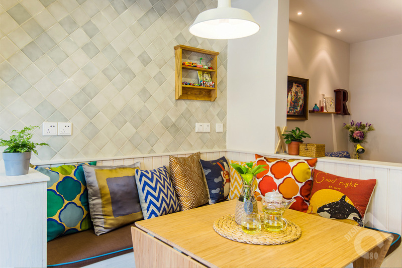 客厅餐厅一体吊顶的优缺点