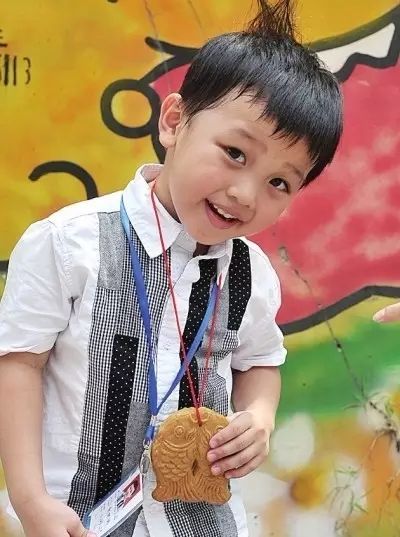拯救消失60多年的中秋记忆，有家装饰“全城免费送1000份鲤鱼饼”