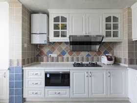 装修中厨房少不了的配件